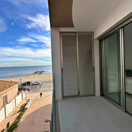Moderno Primera Linea En Locos Apartment Torrevieja